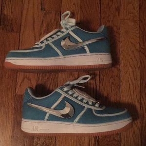 Size 7.5 Dyed Teal Blue Travis Scott Air Force 1